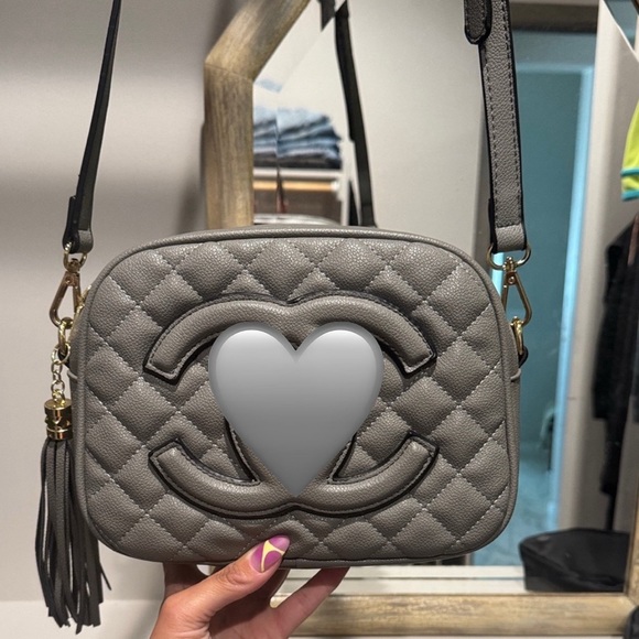 Lux Gray Quilted Crossbody Bag - Picture 2 of 8
